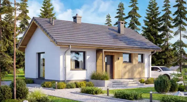 Nowoczesny projekt domu 70m2 z drewnianymi elementami, otoczony zielenią i sosnami. Biała elewacja, szary dach, duże okna.