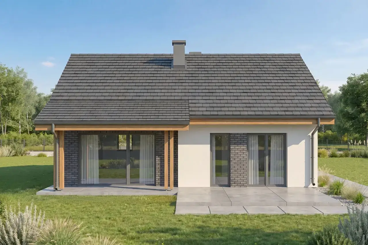 Nowoczesny projekt domu indywidualny z szarym dachem, białymi ścianami i ceglanymi akcentami. Duże okna wychodzą na zielony ogr&oacute;d.